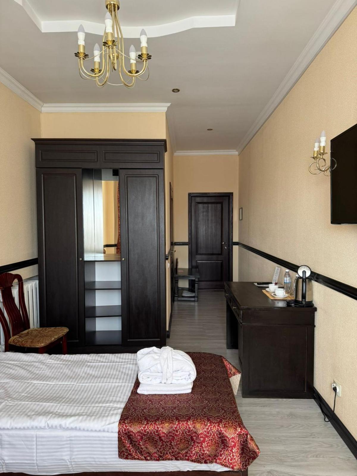 Belon Life Hotel Astana Eksteriør billede