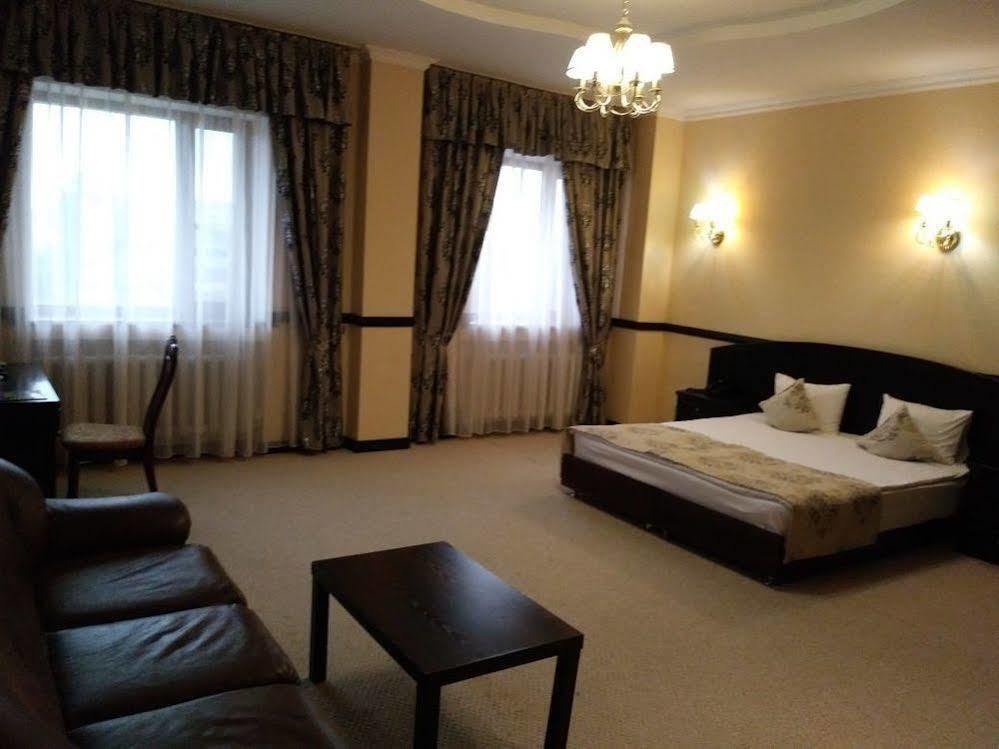 Belon Life Hotel Astana Eksteriør billede