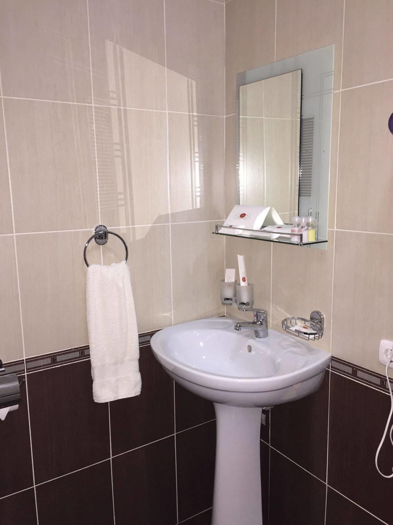 Belon Life Hotel Astana Eksteriør billede